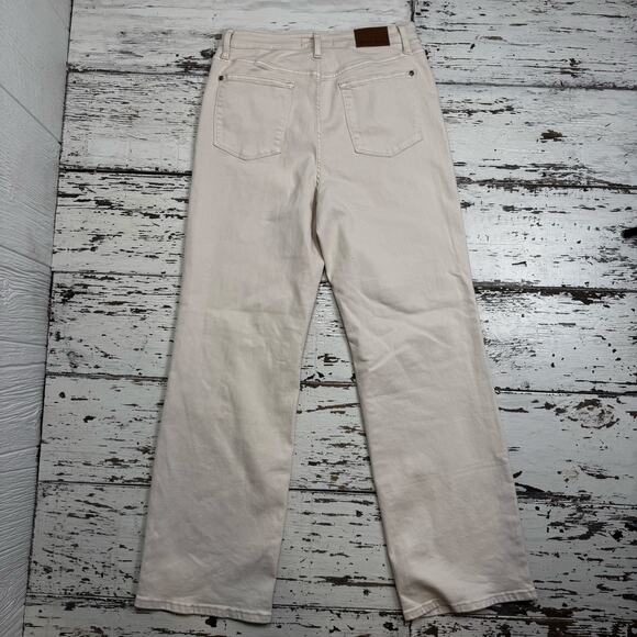 Judy Blue Jeans 15/32 High Waist Cream Garment Dyed Crochet Patches JB88836 - Picture 6 of 8